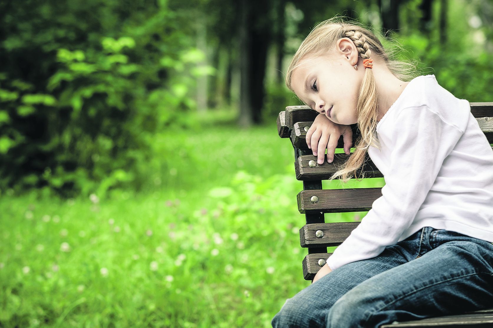 Traurig: Kinder leiden, wenn ihnen die Eltern zu wenig Aufmerksamkeit schenken.