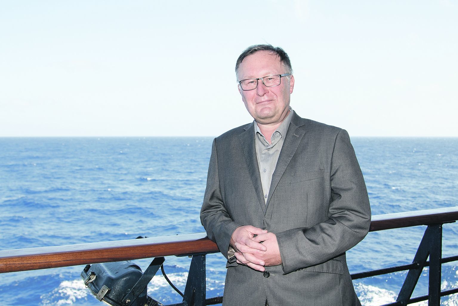 Auf hoher See für Gäste und Crew unterwegs: Edgar S. Hasse