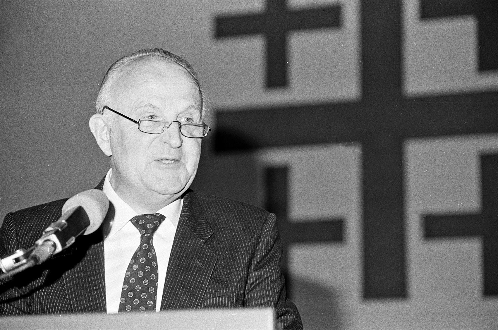 Werner Krusche bei einem Vortrag auf dem Deutschen Evangelischen Kirchentag in Berlin 1989.