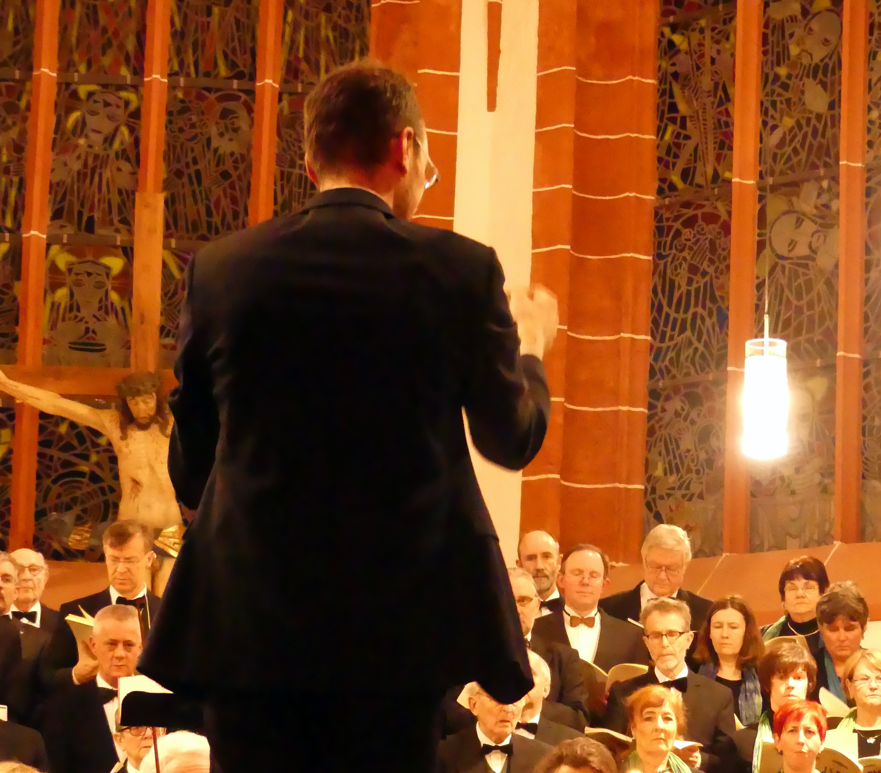 Kanntor Michael Kremzow mit der Nordhäuser Kantorei
