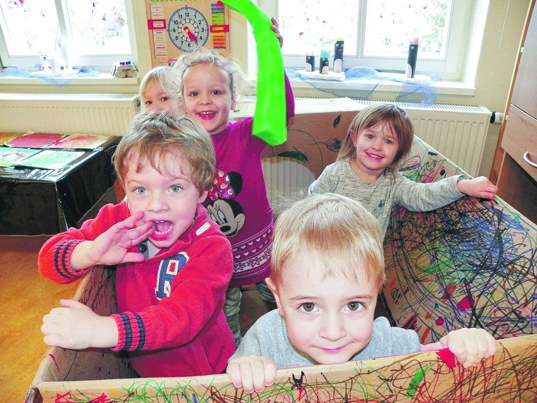 Kreativität hat Vorfahrt: Während der Fastenzeit werden die Spielzeuge im Nicolai-Kindergarten selbst gebaut.