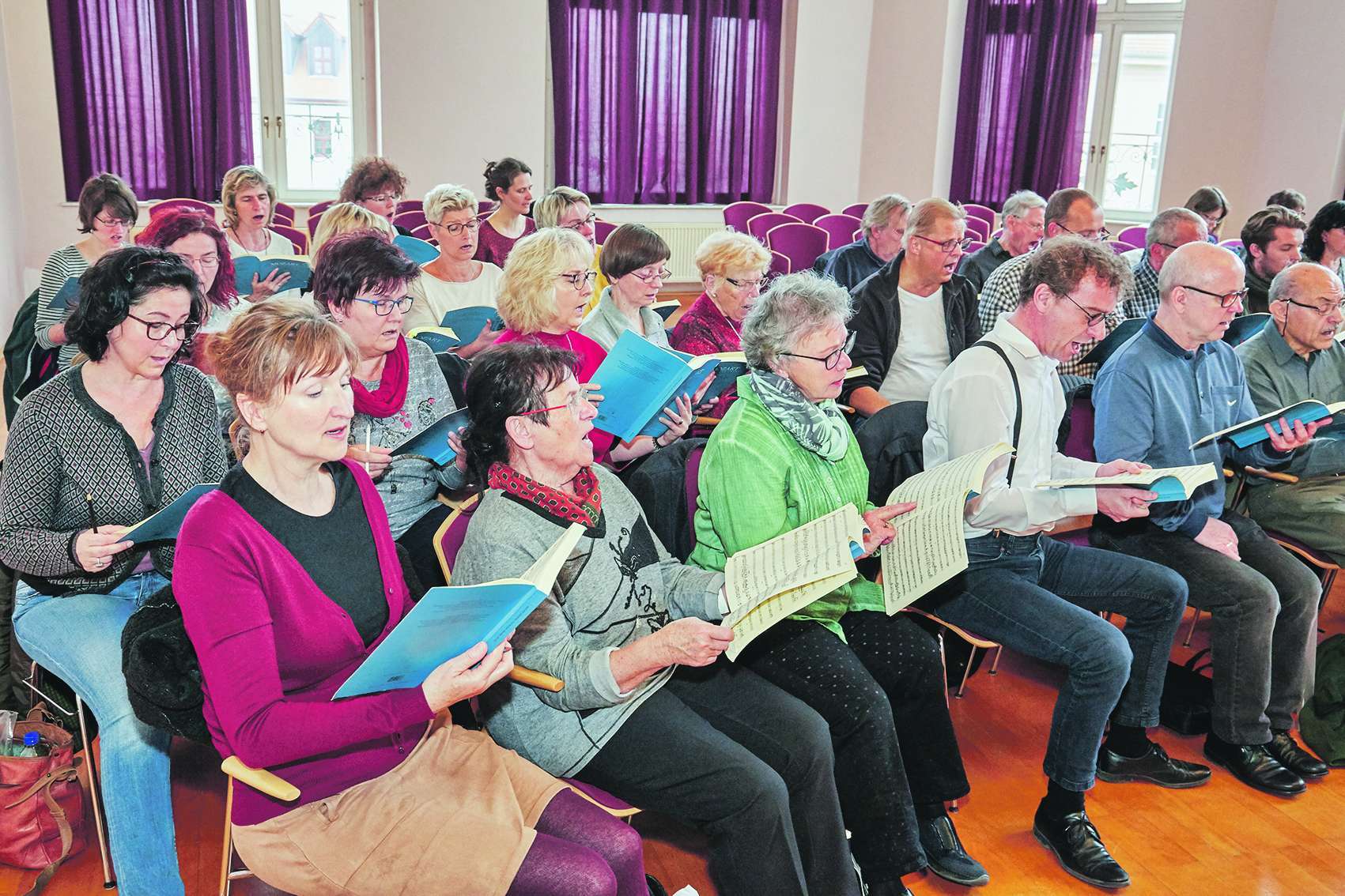 Großes Konzert: Die Kantorei Sankt Aegidien probte am 4. Mai im Konzertsaal des Theaters »Metropol« für die Auf-
führung des Oratoriums »Der Messias« am 26. Mai in der Schlosskirche.