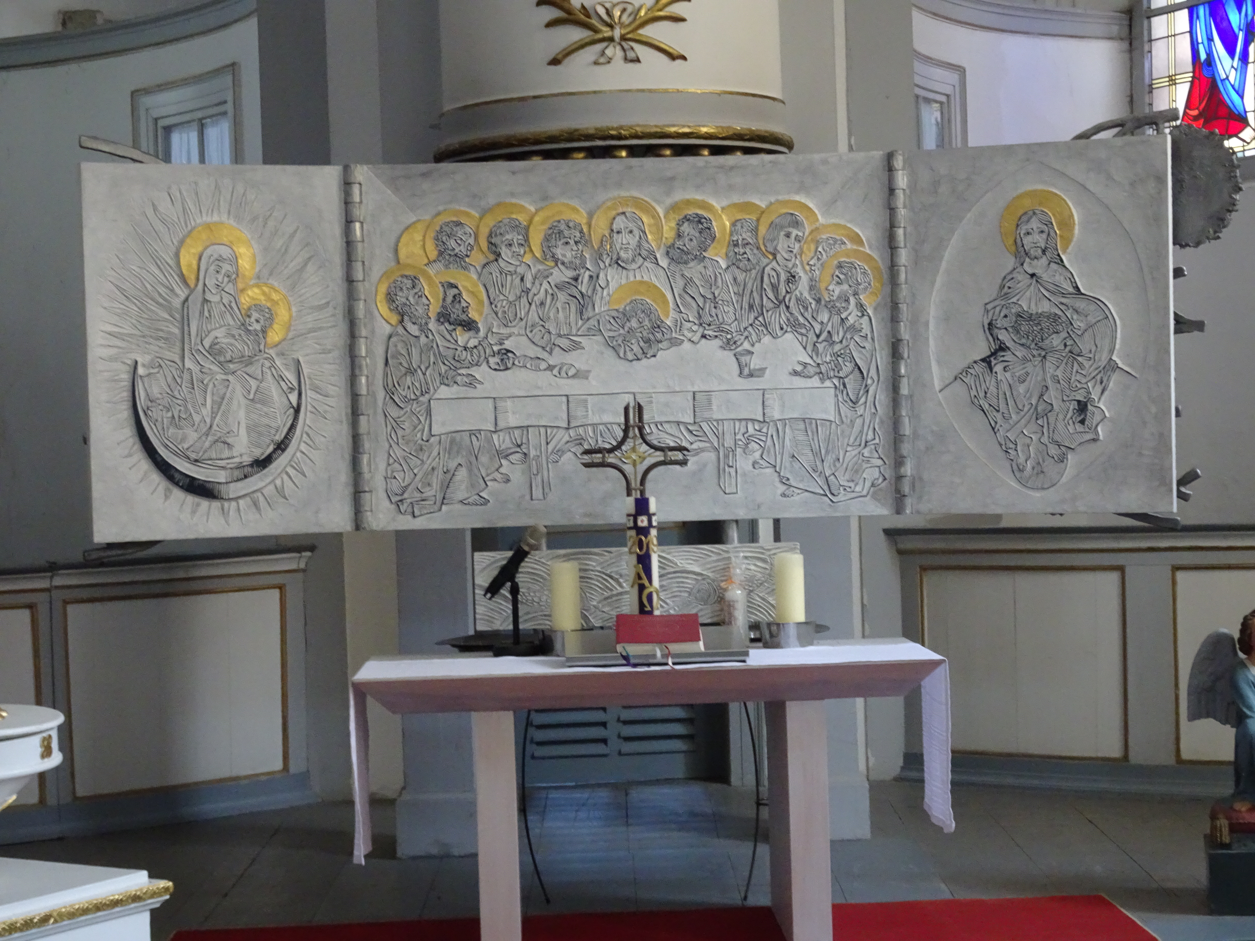 Flügelaltar des Thüringer Künstlers Timm Kregel in der Sankt Walpurgiskirche