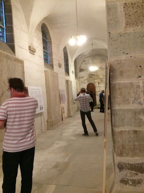 Die Ausstellung informiert in der Liebfrauenkirche, dem ältesten Gebäude der Stadt, über das jüdische Leben in Arnstadt.