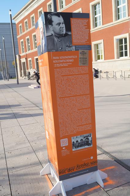 Iwan Sosonowitsch Kolesnitschenko (1907-1984)
Standort: Vor dem Bauhausmuseum, Stéphane-Hessel-Platz