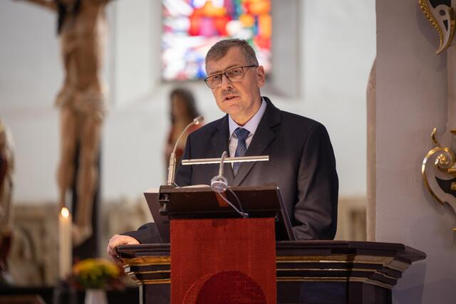 Der Landrat des Wartburgkreises Reinhard Krebs (CDU) sprach ein kurzes Grußwort. | Foto: Paul-Philipp Braun 