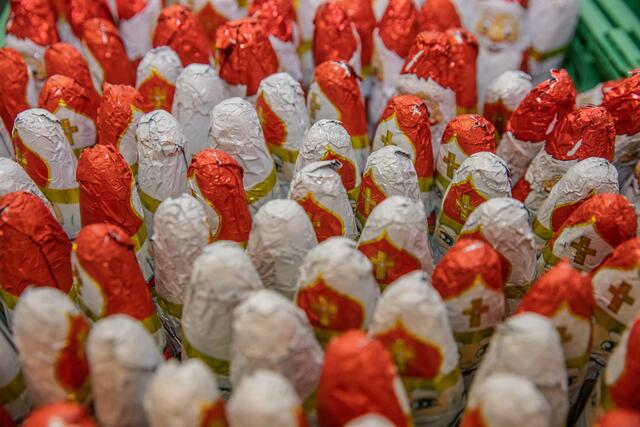 Kleine Nikoläuse gehören zum Fest. | Foto: Paul-Philipp Braun