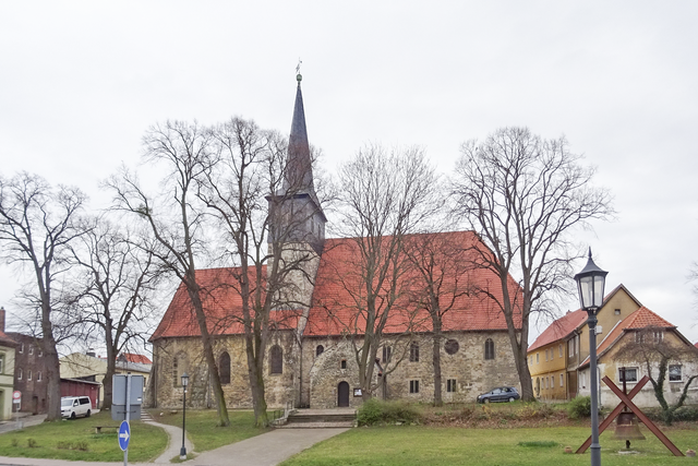 Die Kirche in Ermsleben soll ein zukunftsfähiges Nutzungskonzept erhalten. Doch was ist vetretbar und was nicht? | Foto: Foto: Georg Schmidt