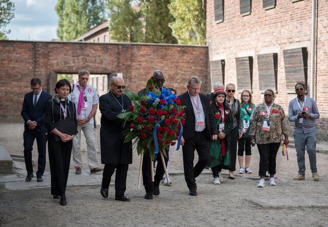 Besuch in Auschwitz | Foto: LWB/Albin Hillert