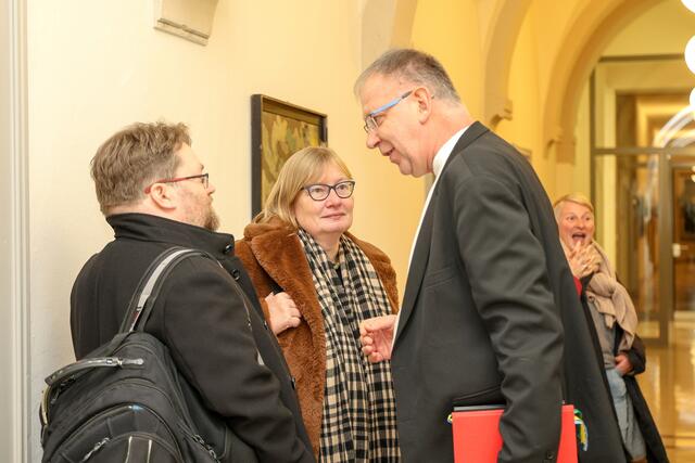 Benjamin Lassiwe, Sachsen-Anhalts Stellv. Regierungssprecherin Ute Albersmann und Regionalbischof Johann Schneider