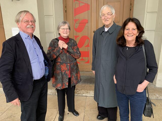 Wiedersehen in Weimar: Wolfram und Christine Lässig (ehemalige G+H-Cefredakteurin) sowie (außen) Hans-Jürgen und Bettina Röder (Autorin für G+H) | Foto: Willi Wild