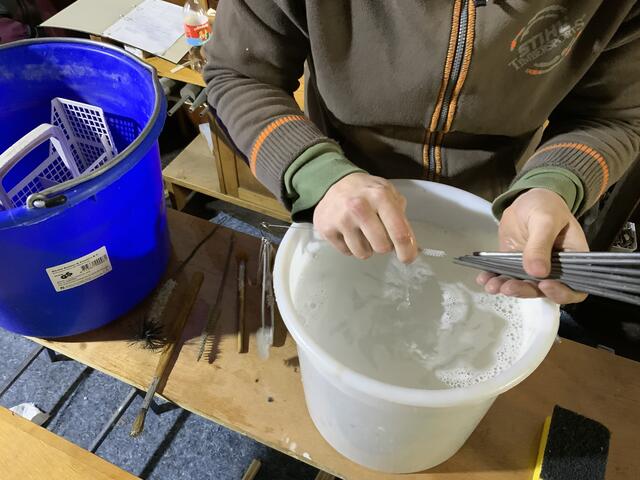 Metallpfeifen dürfen warm baden.