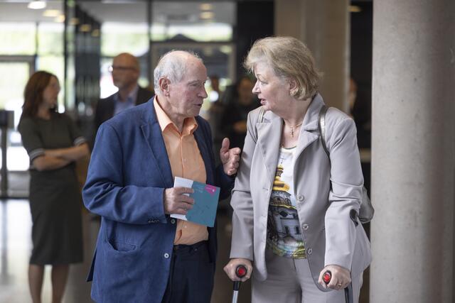 Der ehemalige Abgeordnete Gustav Bergemann und die neue CDU-Abgeordnete Martina Schweinsburg. | Foto: Paul-Philipp Braun 