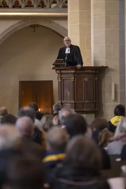 Christian Fuhrmann auf der Kanzel. | Foto: Paul-Philipp Braun