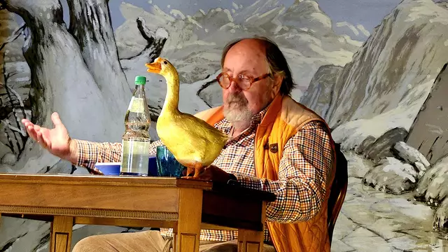 Lesung anlässlich der Eröffnung in Sondershausen. | Foto: Regina Englert