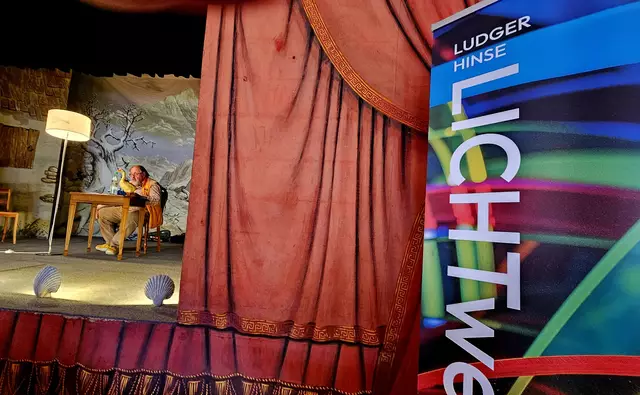 Lesung des Künstlers im Schlossmuseum Sondershausen. | Foto: Regina Englert