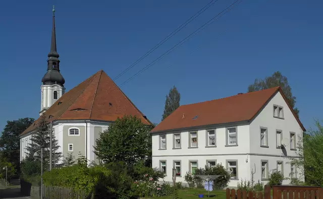 Rückansicht | Foto: SchiDD, CC BY-SA 4.0, https://commons.wikimedia.org/w/index.php?curid=94381274