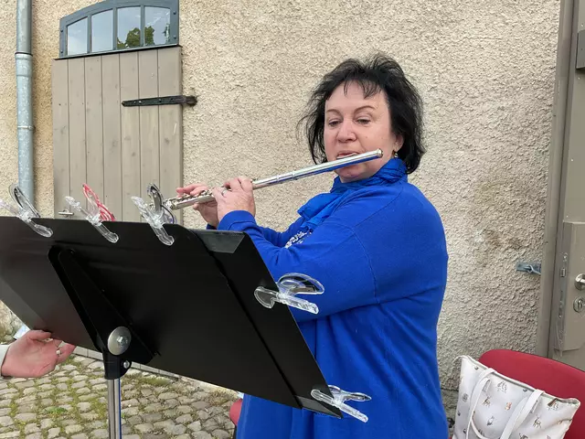 Der Abend wurde musikalisch von Simone Steuerwald auf der Querflöte begleitet. | Foto: Ev. Kirchenkreis Egeln