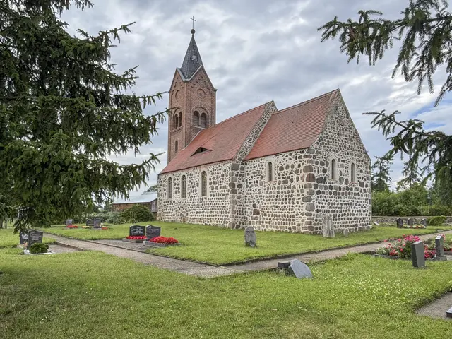 Die Kirche des Jahres der KiBa-Stiftung steht in Deetz (Pfarrbereich Lindstedt) im Kirchenkreis Salzwedel. | Foto: Uwe Kraus