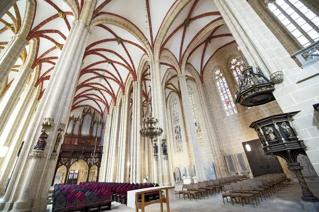 St. Marien: Das gotische Gotteshaus wechselte 1975 aus kirchlichem in staatlichen Besitz, wird zu kirchlichen Feiertagen aber immer noch für Gottesdienste genutzt.