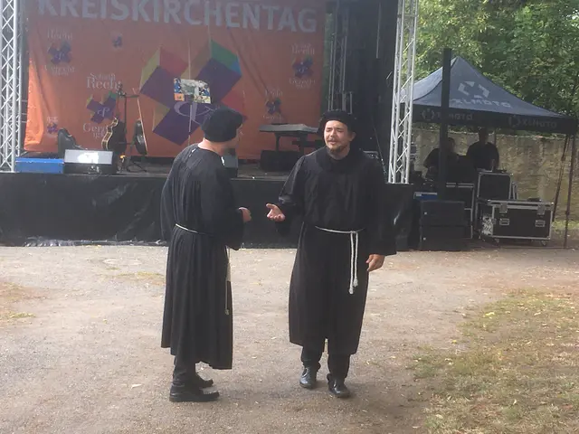 Schauspieler vom Theater Stolberg übernahmen das Streitgespräch zwischen Müntzer und Luther. | Foto: G. Buchwald