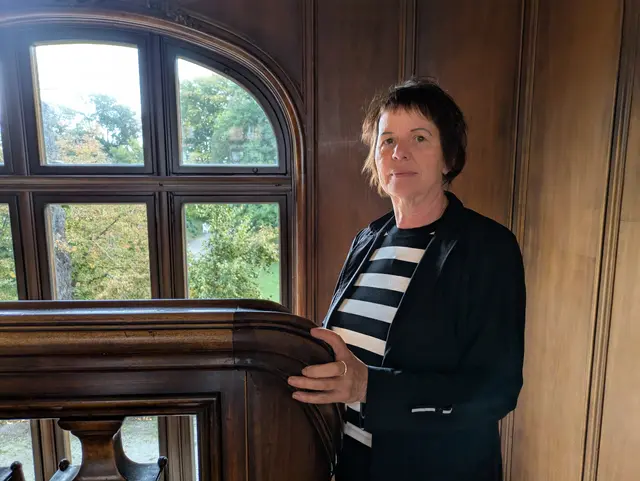 Seit 40 Jahren arbeitet Bettina Schmidt im Dienst der Diakonie. Die Vorsitzende des Geschäftsbereichs Eingliederungshilfe Arbeit der Diakoniestiftung Weimar Bad Lobenstein hat als Jugendliche 1985 in der Stiftung Finneck in Rastenburg ein diakonisches Jahr absolviert, bevor sie 1988 nach Altengesees zur Evangelischen Stiftung Christopherushof kam. | Foto: Beatrix Heinrichs