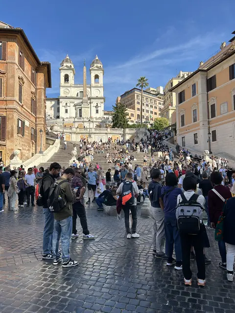 Die Spanische Treppe, die eigentlich eine französisch-italienische ist | Foto: Willi Wild