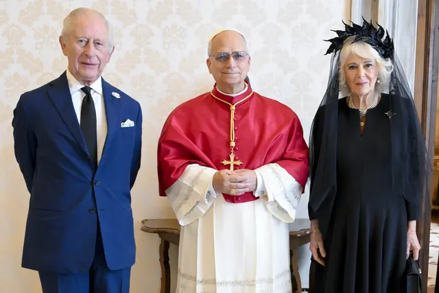 König Charles III. von England und Königin Camilla haben im Vatikan Papst Leo XIV. getroffen. | Foto: epd-bild/Vatican Media