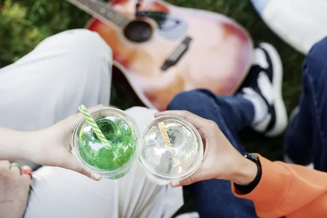 Am „Super-Mittwoch“ gestaltet das Team um Suse Chmell vor Unterrichtsbeginn eine Andacht. Dazu gibt es gibt Waldmeisterbrause. | Foto: Seventyfour – stock.adobe.com