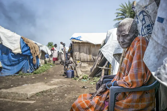 Flüchtlingslager im Südsudan: Laut Deutschem Roten Kreuz sind 14 Millionen Menschen im Sudan vertrieben worden. In keinem anderen Land weltweit gibt es gegenwärtig mehr geflüchtete Menschen. | Foto: epd-bild/Daniel Maissan