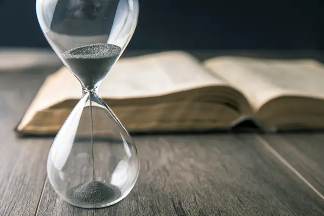 Wann das Ende der Zeit herbeigekommen sein wird, hat schon die frühen Christen beschäftigt. | Foto: Foto: Daniel – stock.adobe.com