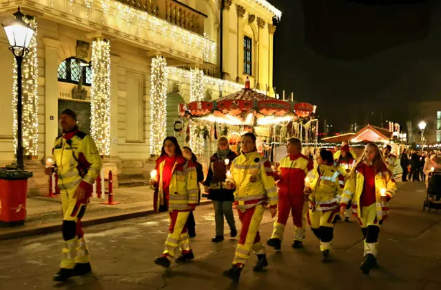 Auch viele der Rettungsorganisationen waren mit Einsatzkräften und Ehrenamtlichen vor Ort.