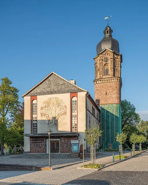 Lutherkirche Tambach | Foto: A.Savin, Lizenz „Freie Kunst“, https://commons.wikimedia.org/w/index.php?curid=99827124