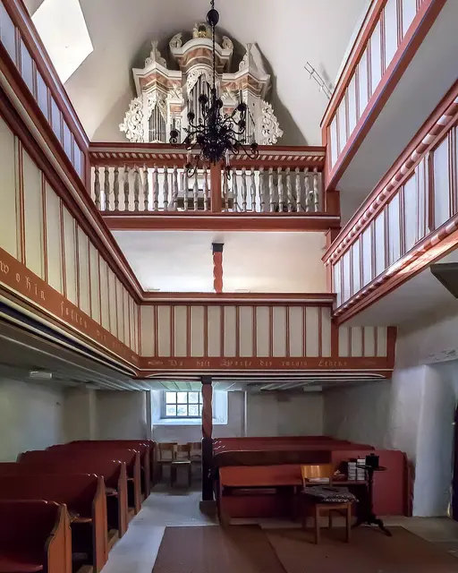 Blick zu Emporen und Orgel | Foto: NoRud, CC BY-SA 4.0, https://commons.wikimedia.org/w/index.php?curid=124255954