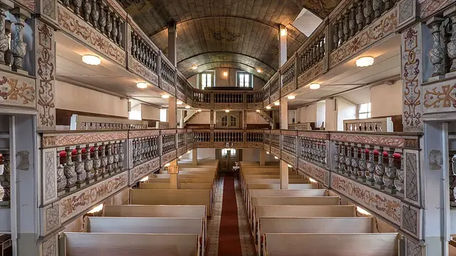 Blick von der Kanzel ins Kirchenschiff | Foto: NoRud, CC BY-SA 4.0, https://commons.wikimedia.org/w/index.php?curid=124609800