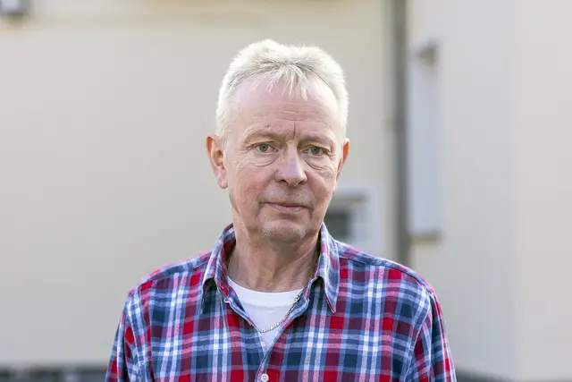 Sven Tittelbach arbeitet seit 35 Jahren als Bestatter. Die Ausbildung zum Thanatopraktiker absolvierte er im US-amerikanischen Indianapolis. | Foto:  Paul-Philipp Braun