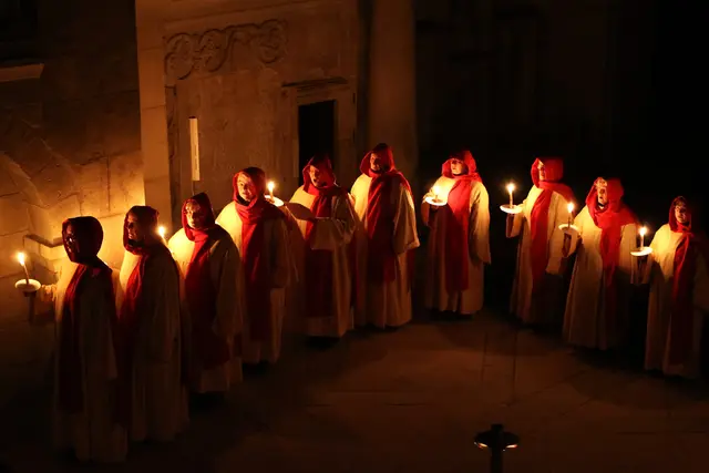 Osterspiel in der Stiftskirche St. Cyriakus Gernrode.  | Foto: Thomas Nawrath