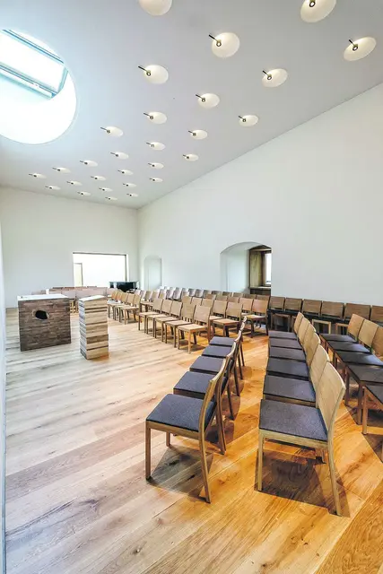 Winterkirche: Die Seminar-Aula des Predigerseminars im Schlossensemble | Foto: Thomas Klitzsch