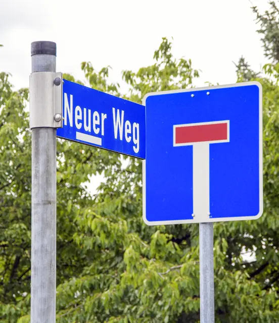 Sackgasse: Zu erkennen, auf einem falschen Weg zu sein und neue Wege einzuschlagen, gehört zum Glauben dazu. | Foto: Foto: kadebruehl – stock.adobe.com