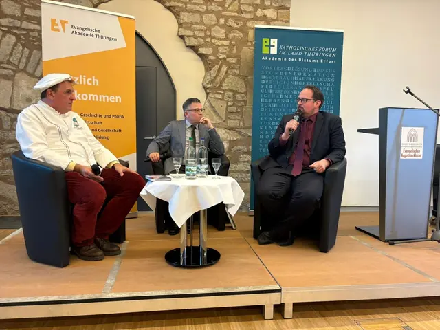 Karl-Dietmar Plentz (v.l.), André Demut und Thadäus König | Foto: Marion Eich-Born