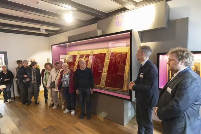 Zum Jubiläum konnten die Ausstellungen kostenfrei besucht werden. Auch Kuratorenführungen wurden angeboten.  | Foto: Paul-Philipp Braun
