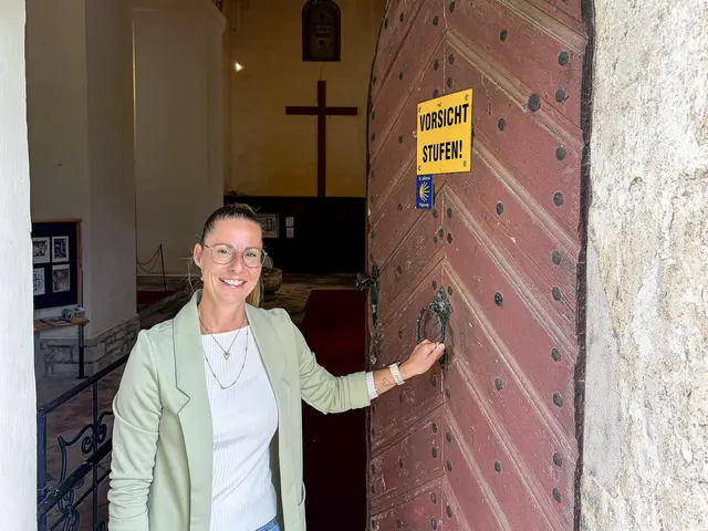 Ausgezeichnet: Für ihr Engagement erhielt Corinna Böhm den "Transromanica Award" des europaweiten Kultur- und Tourismusnetzwerks.  | Foto: Uwe Kraus