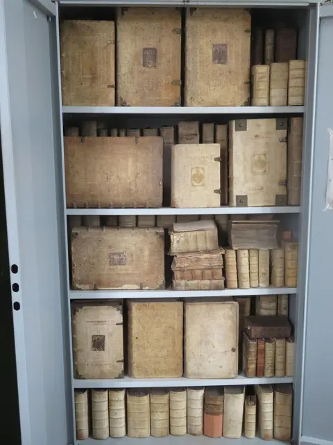 Historische Werke der Kirchenbibliothek Alsleben | Foto: Margit Scholz / EKM