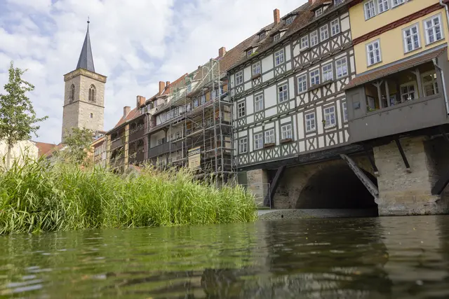 Die Krämerbrücke über dem Fluss Gera in Erfurt | Foto: epd-bild/Paul-Philipp Braun