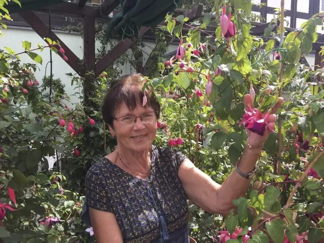 Waltraud Köhler auf ihrem Fuchsienhof in Bobeck | Foto: Waltraud Köhler