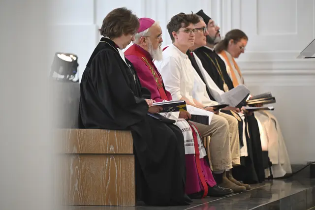 So sieht Ökumene aus: Zentraler Ökumenischer Gottesdienst im Dom St. Kilian auf dem Katholikentag in Würzburg | Foto:  epd-bild/Daniel Peter