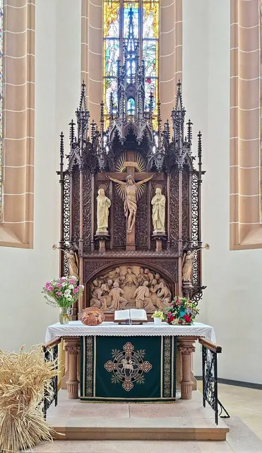 Altar | Foto: Subbass1, CC BY-SA 4.0, https://commons.wikimedia.org/w/index.php?curid=110496703