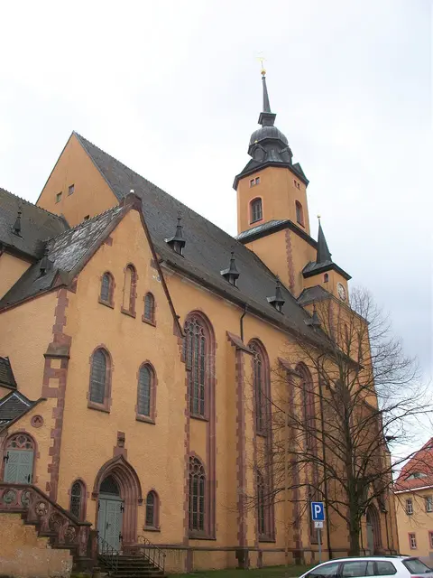 Seitenansicht | Foto: Aagnverglaser, CC BY-SA 4.0, https://commons.wikimedia.org/w/index.php?curid=105852322