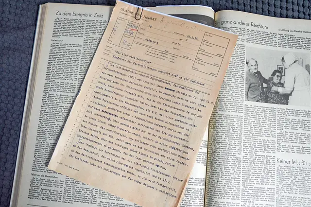 Das Schreibmaschinenskript des Artikels ist erhalten geblieben. | Foto: Foto: Dietlind Steinhöfel