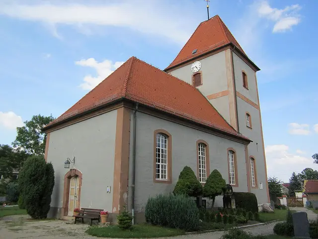 Kirche Baalsdorf | Foto: Don-kun, CC BY-SA 3.0, https://commons.wikimedia.org/w/index.php?curid=35529750